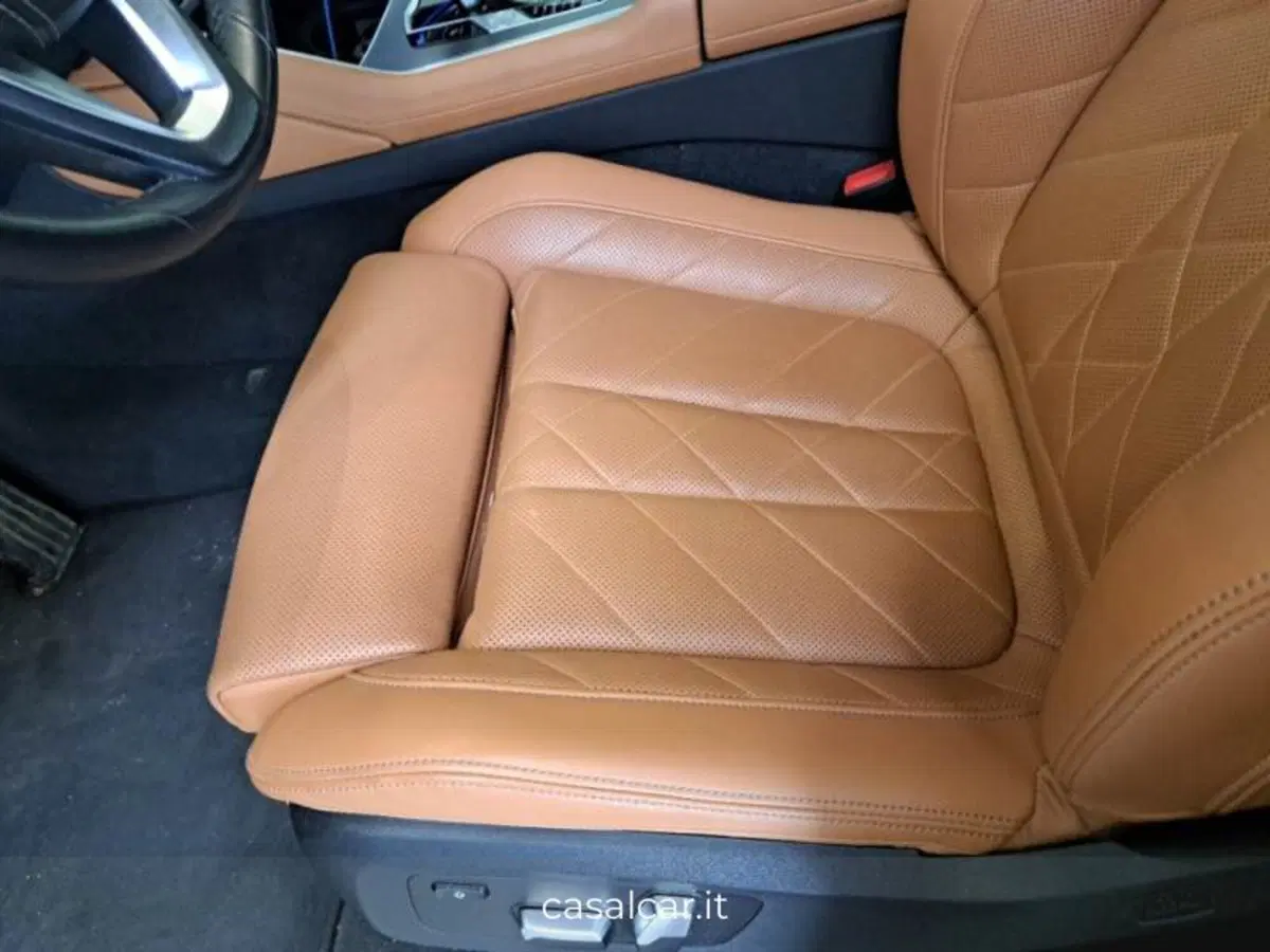 BMW X6 usata a Salerno (10)