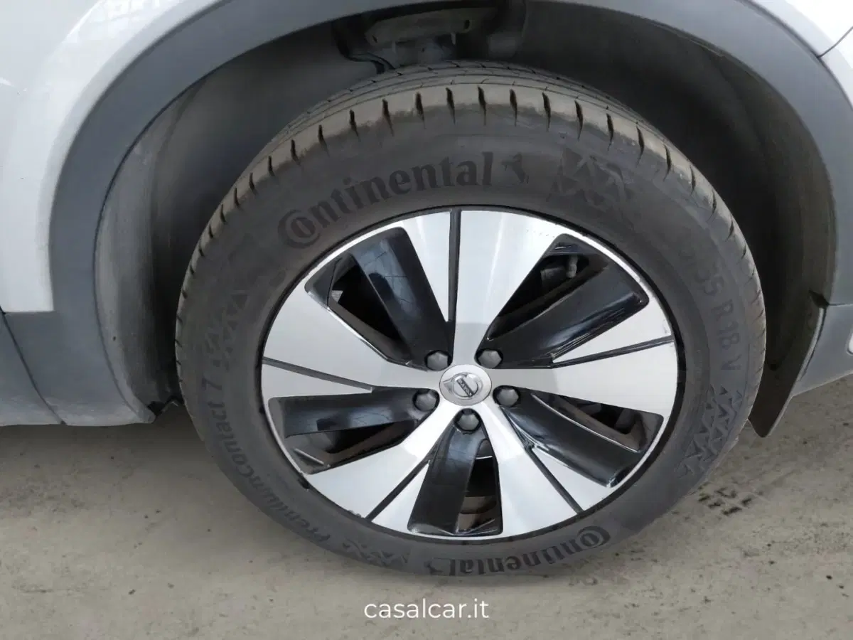 Volvo XC40 usata a Salerno (12)