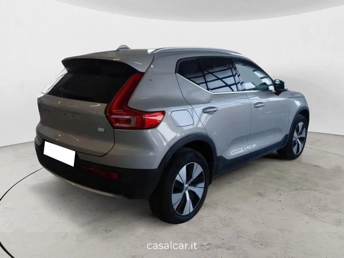 Volvo XC40 usata a Salerno (3)