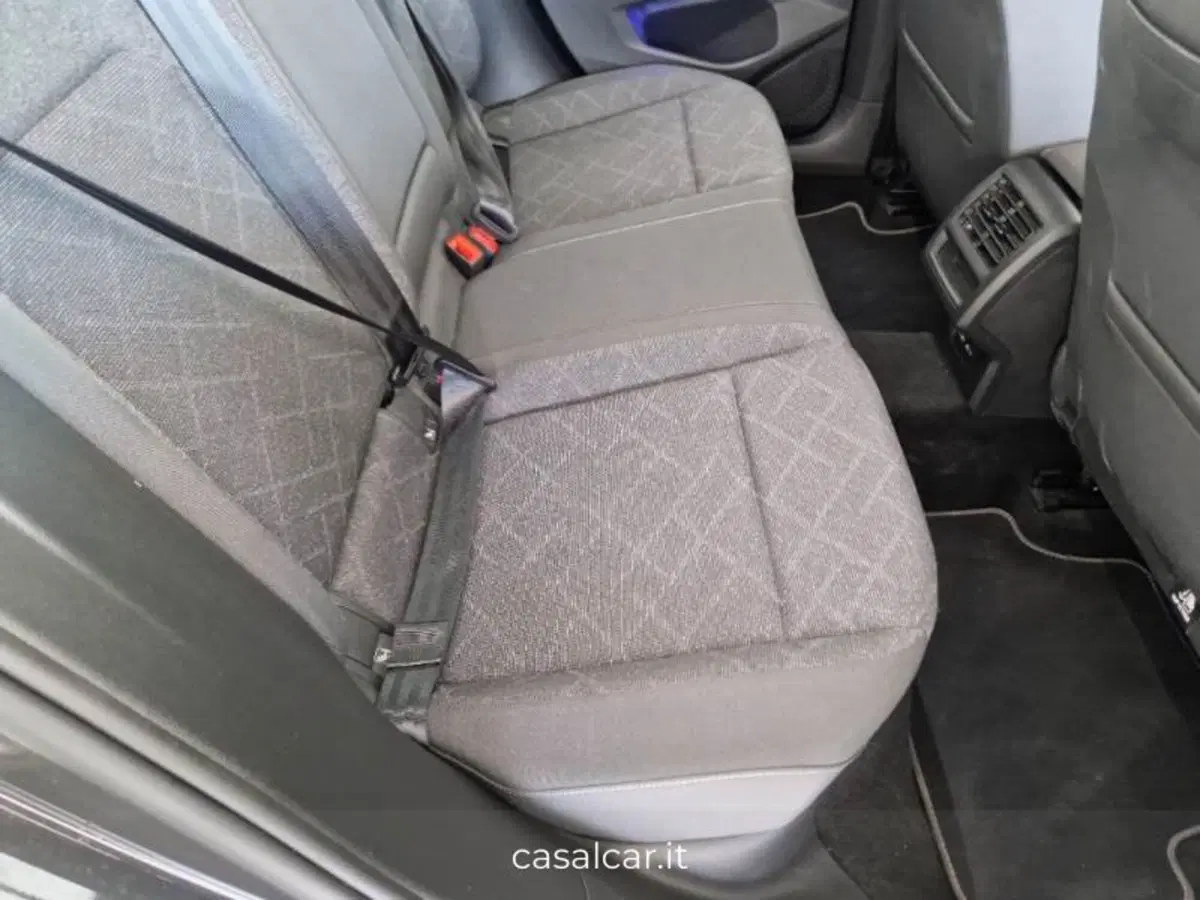 Volkswagen Golf usata a Salerno (12)