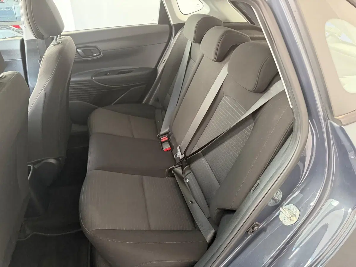 Hyundai i20 usata a Napoli (17)