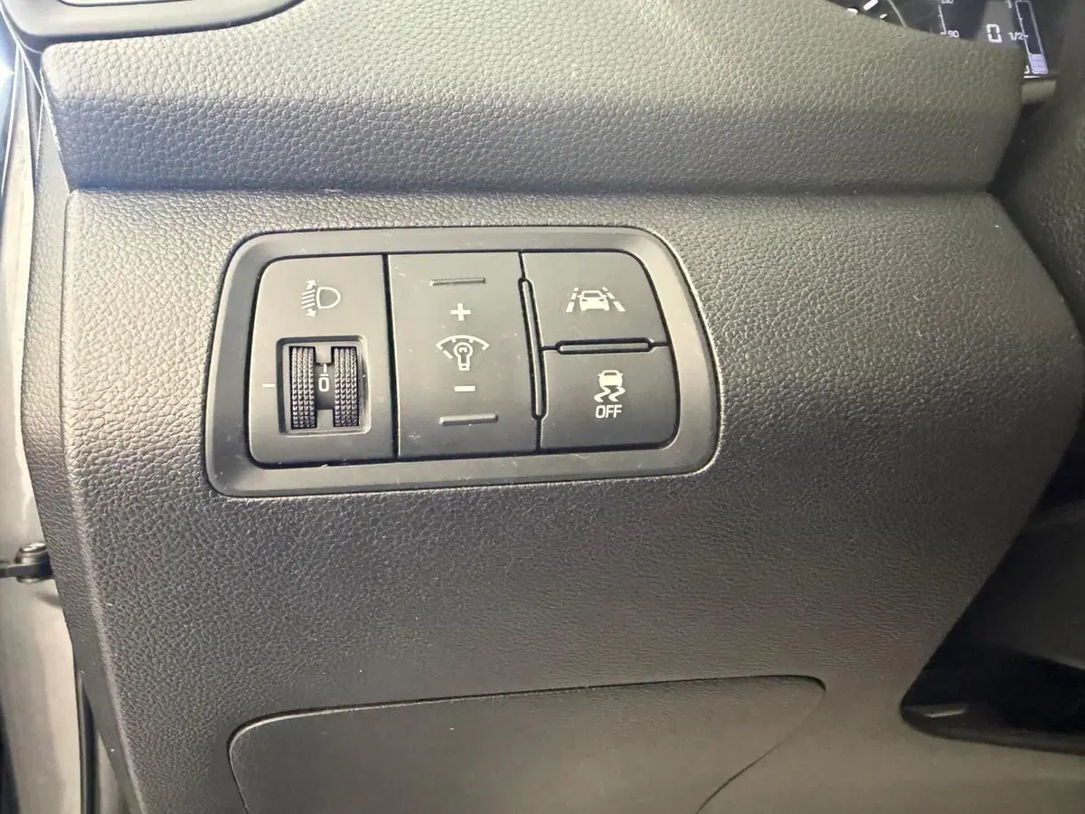 Hyundai i20 usata a Napoli (9)