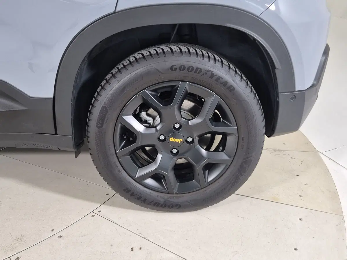 Jeep Avenger usata a Torino (14)