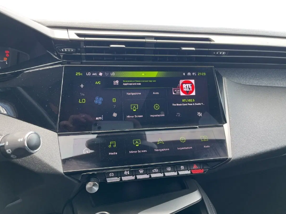 Peugeot 308 Tre Volumi usata a Torino (13)