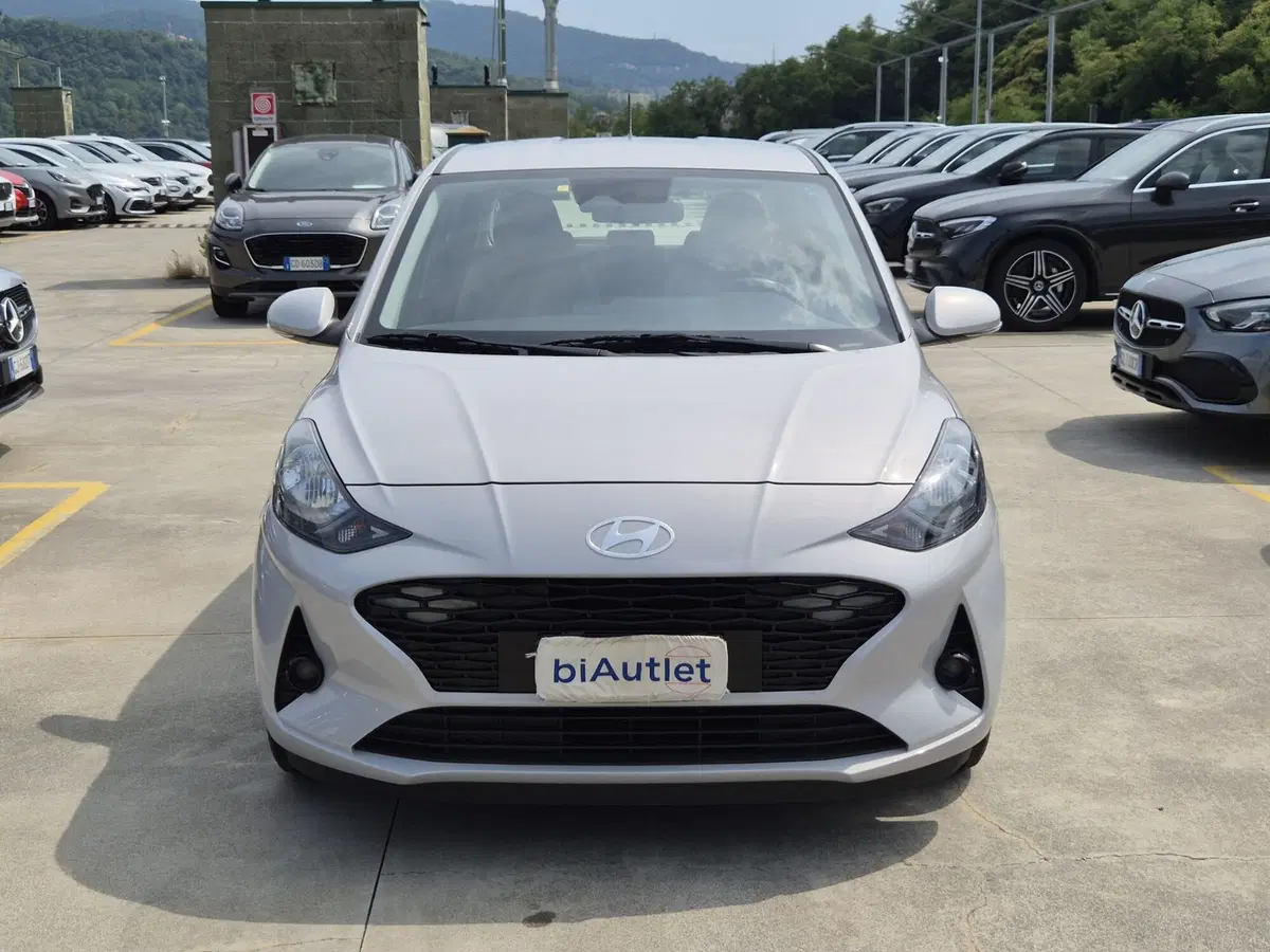Hyundai i10 usata  (2)