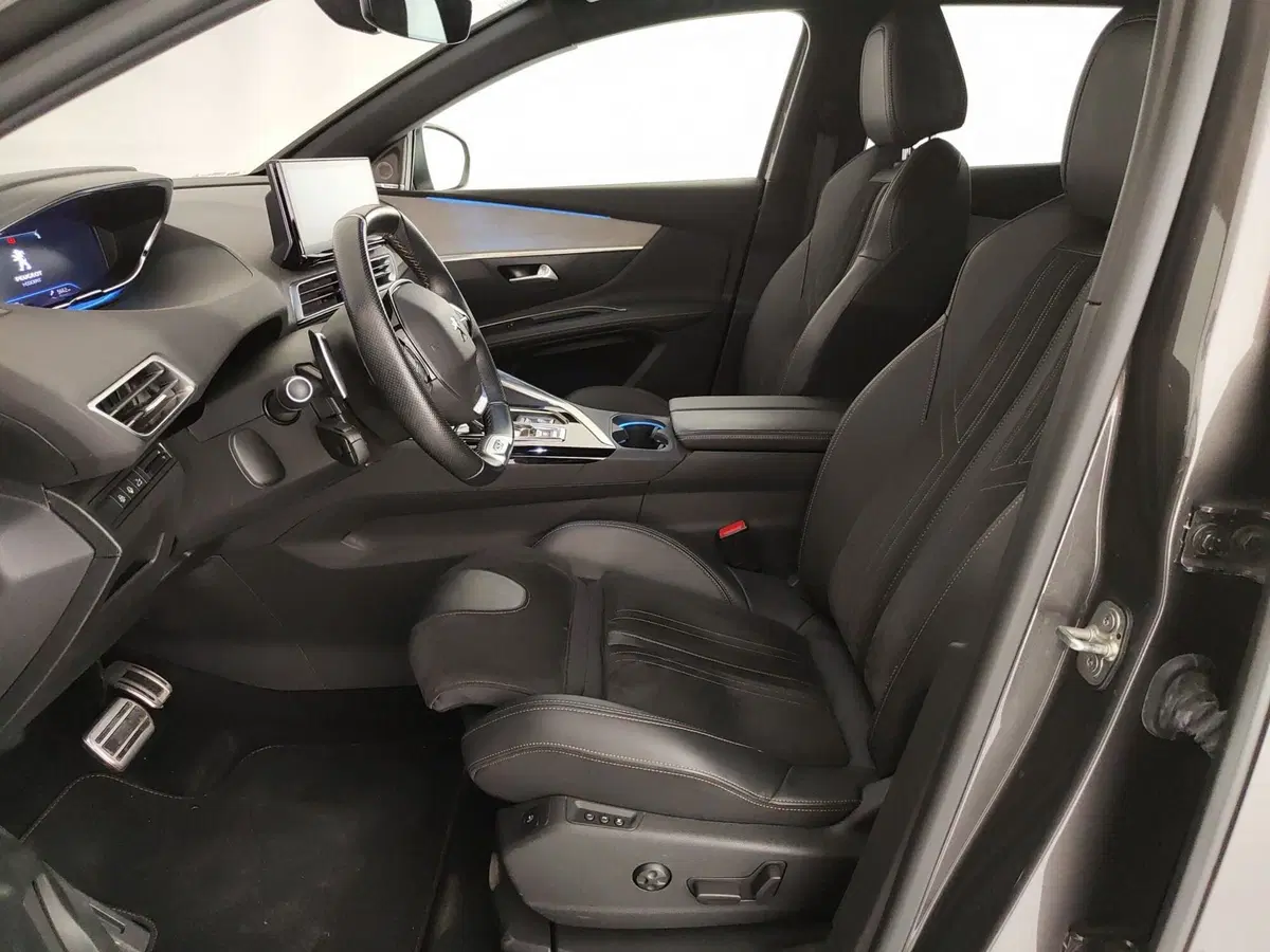 Peugeot 3008 usata a Caserta (17)