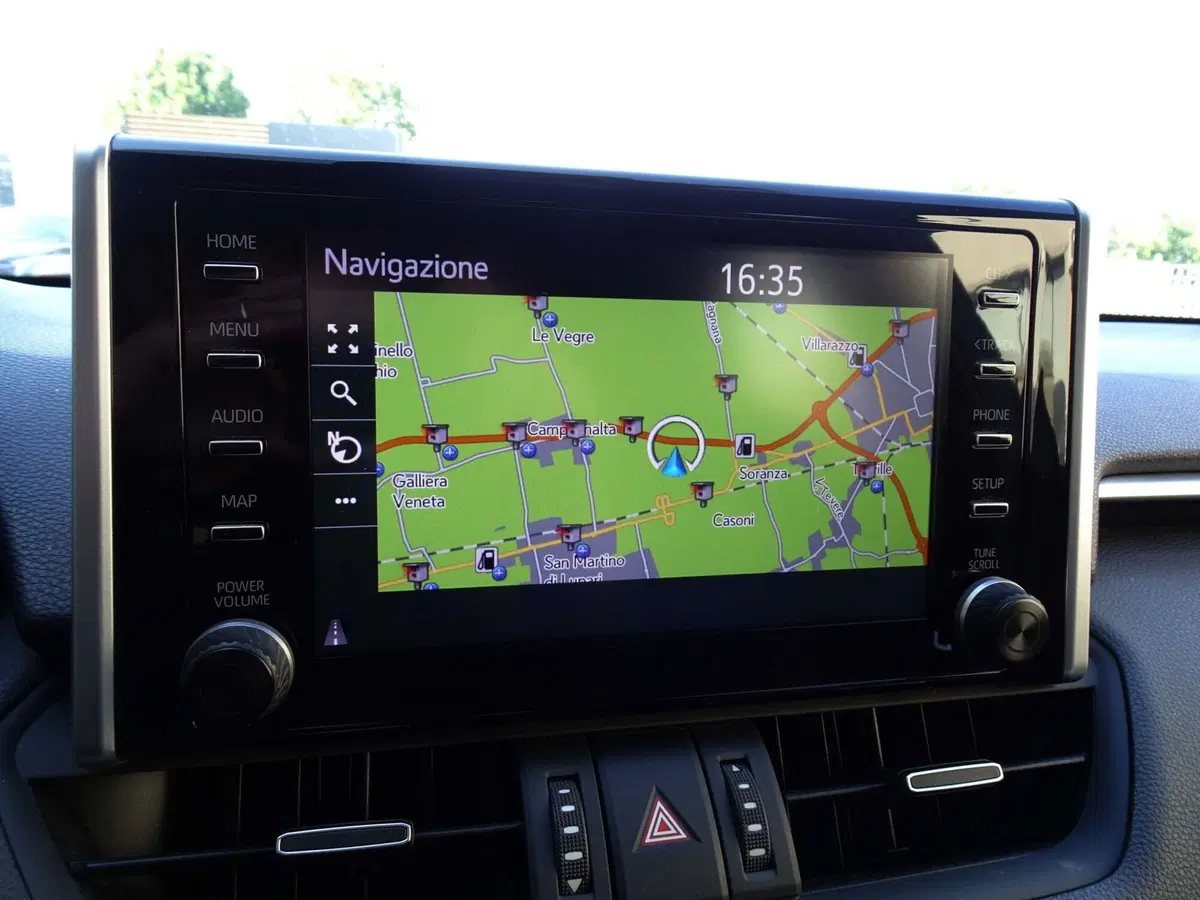 Toyota Rav4 usata a Padova (17)
