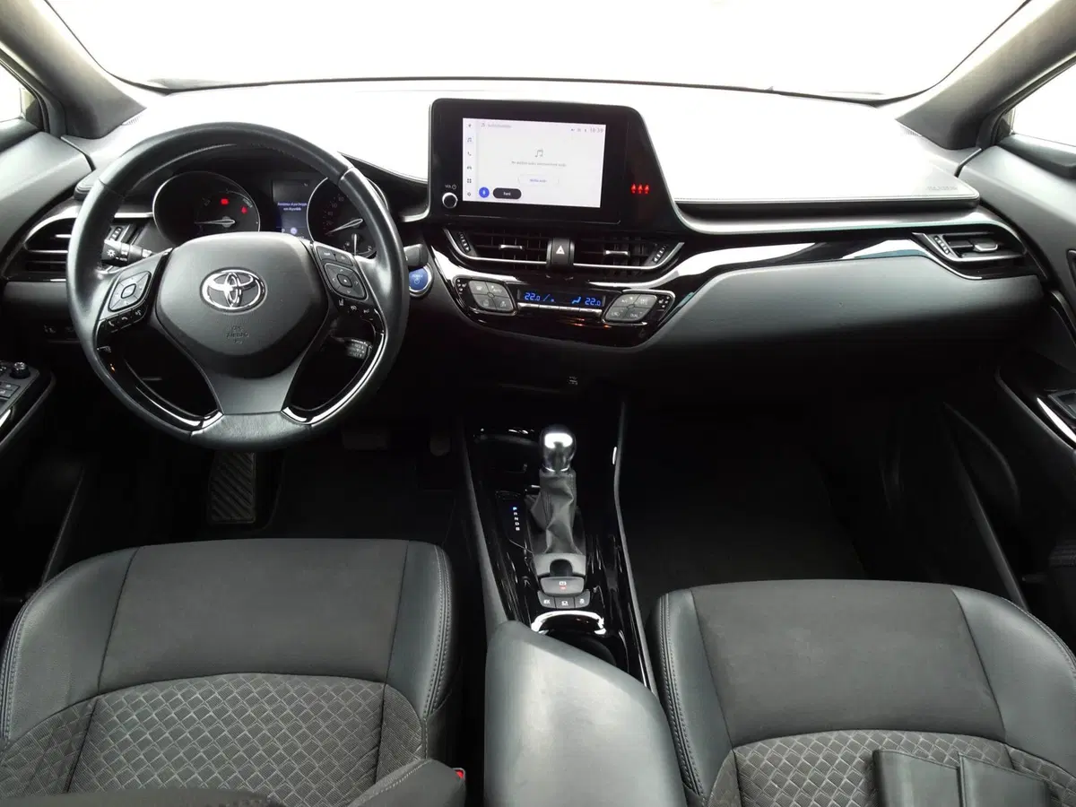 Toyota Toyota C-HR usata a Treviso (11)