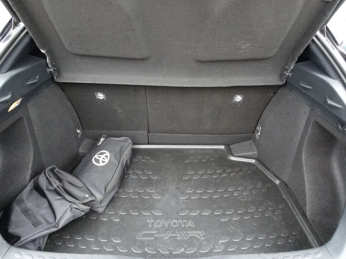Toyota Toyota C-HR usata a Treviso (20)