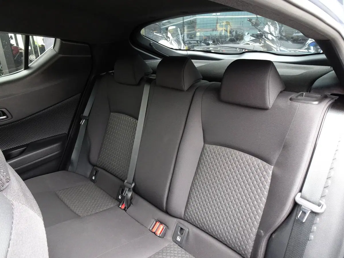 Toyota Toyota C-HR usata a Treviso (10)