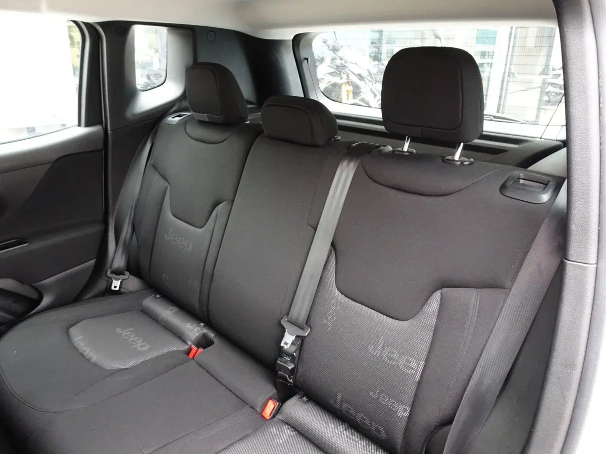 Jeep Renegade usata a Treviso (9)