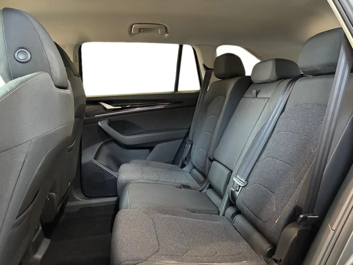 Skoda Kodiaq nuova a Prato (9)
