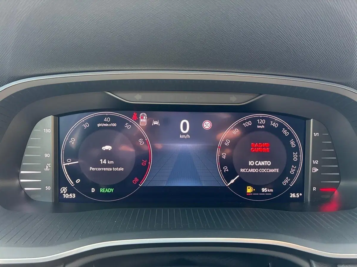 Skoda Octavia Station Wagon nuova a Prato (15)