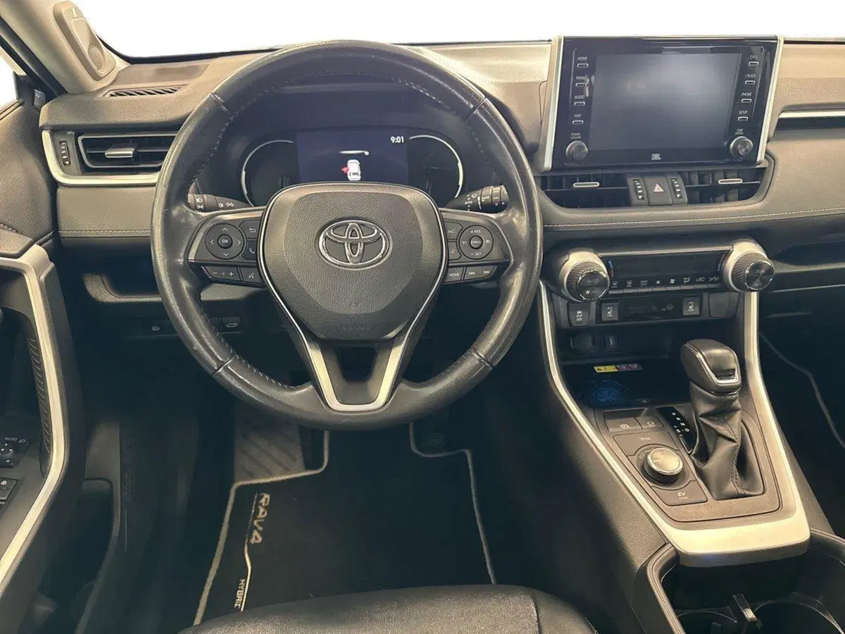Toyota Rav4 usata a Prato (10)