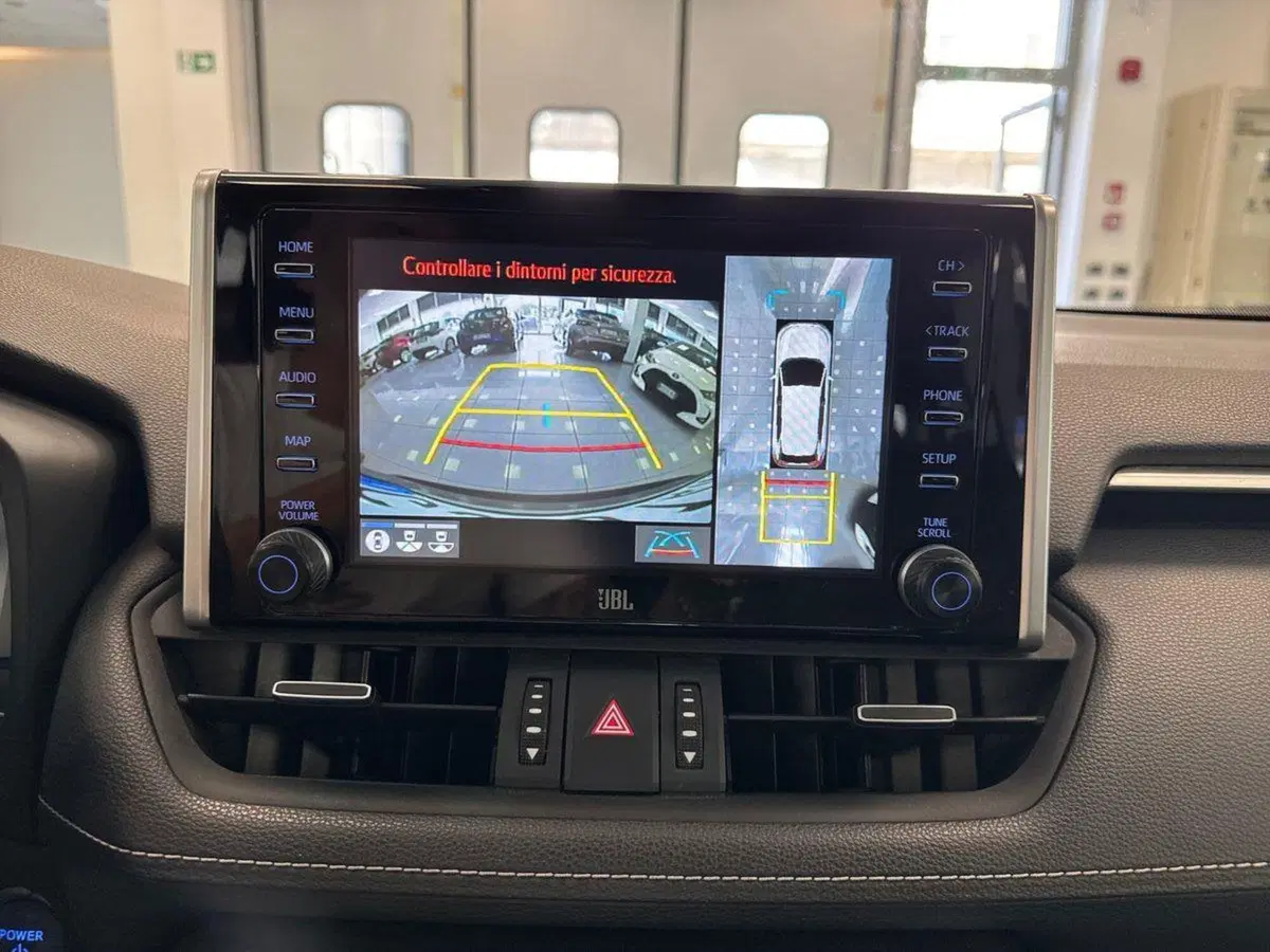 Toyota Rav4 usata a Prato (16)