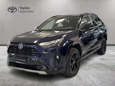 Toyota Rav4 HV (218CV) E-CVT 2WD Style del 2025 usata a Prato