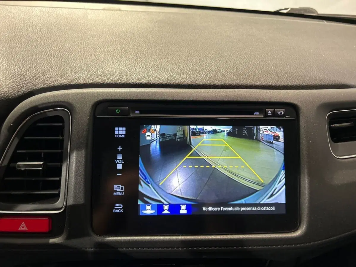 Honda HR-V usata a Milano (13)
