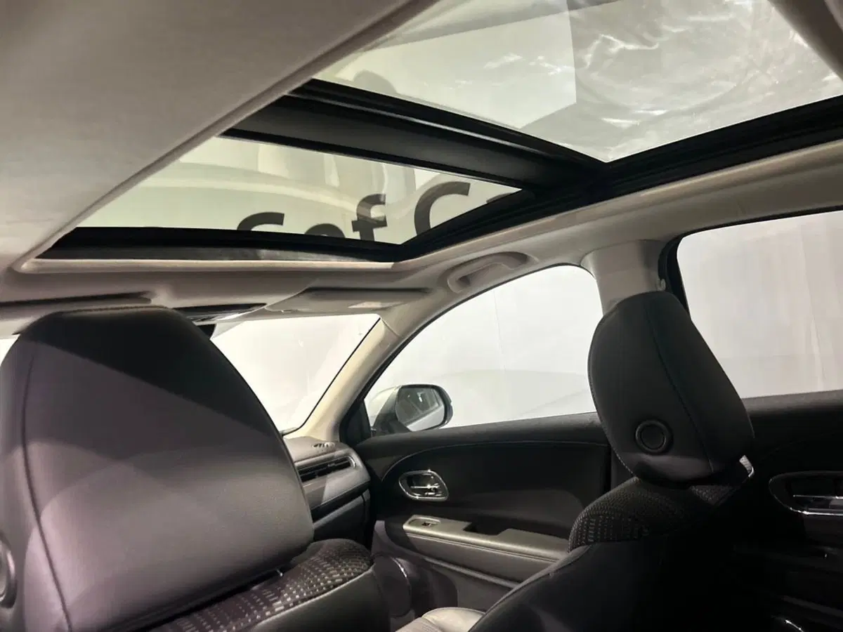 Honda HR-V usata a Milano (14)