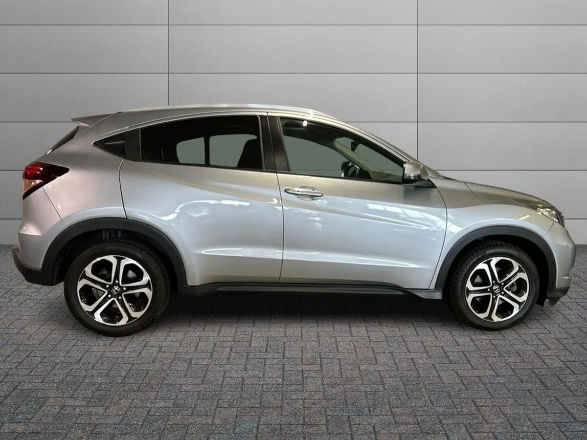 Honda HR-V usata a Milano (4)