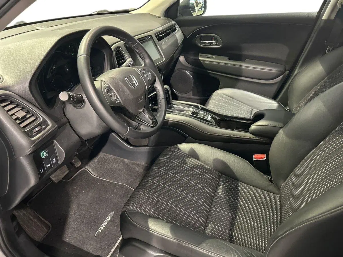Honda HR-V usata a Milano (7)