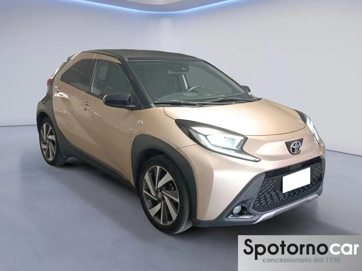 Toyota Aygo X usata a Milano (8)