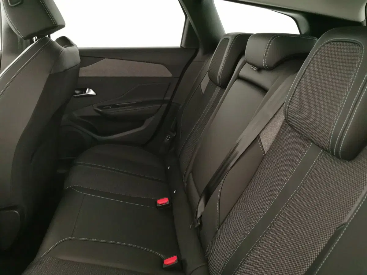 Peugeot 308 SW usata a Chieti (9)