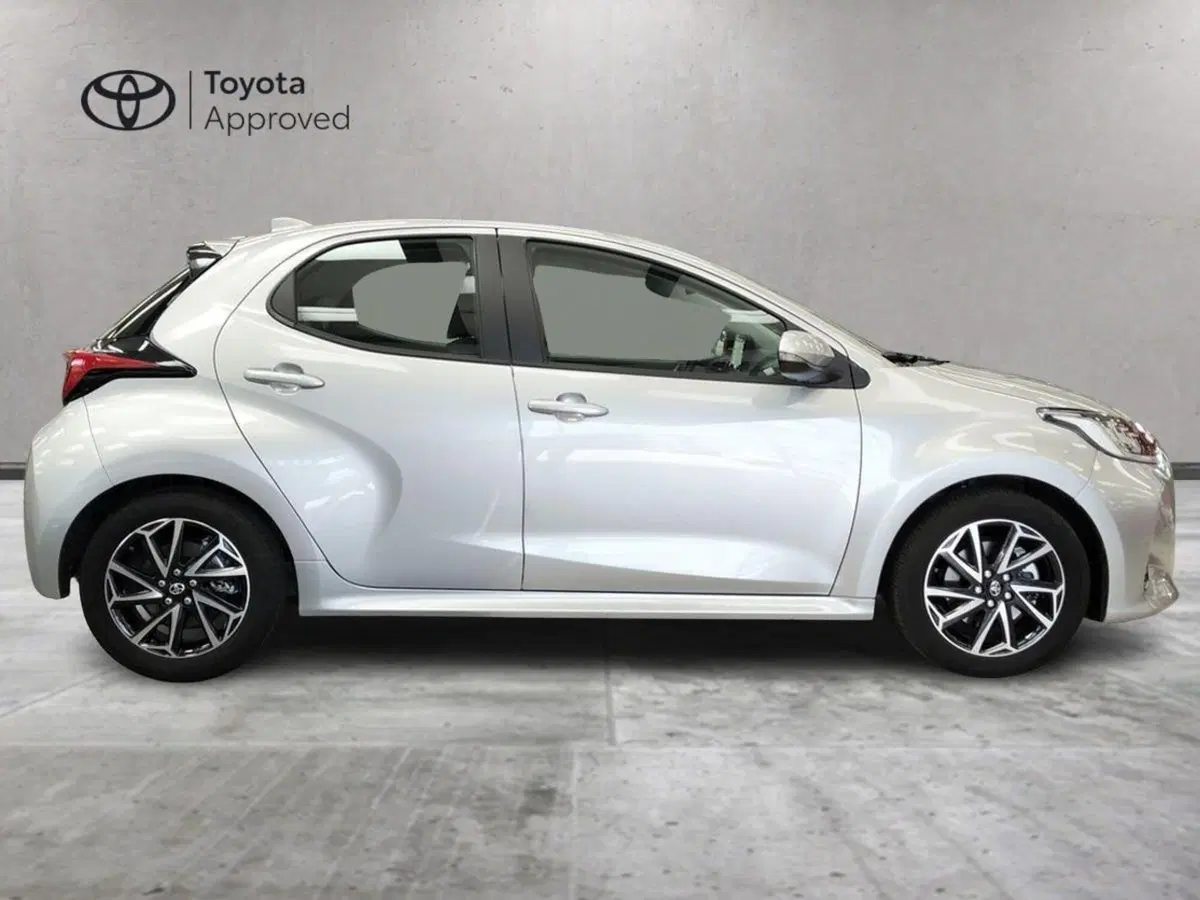 Toyota Yaris usata a Roma (4)