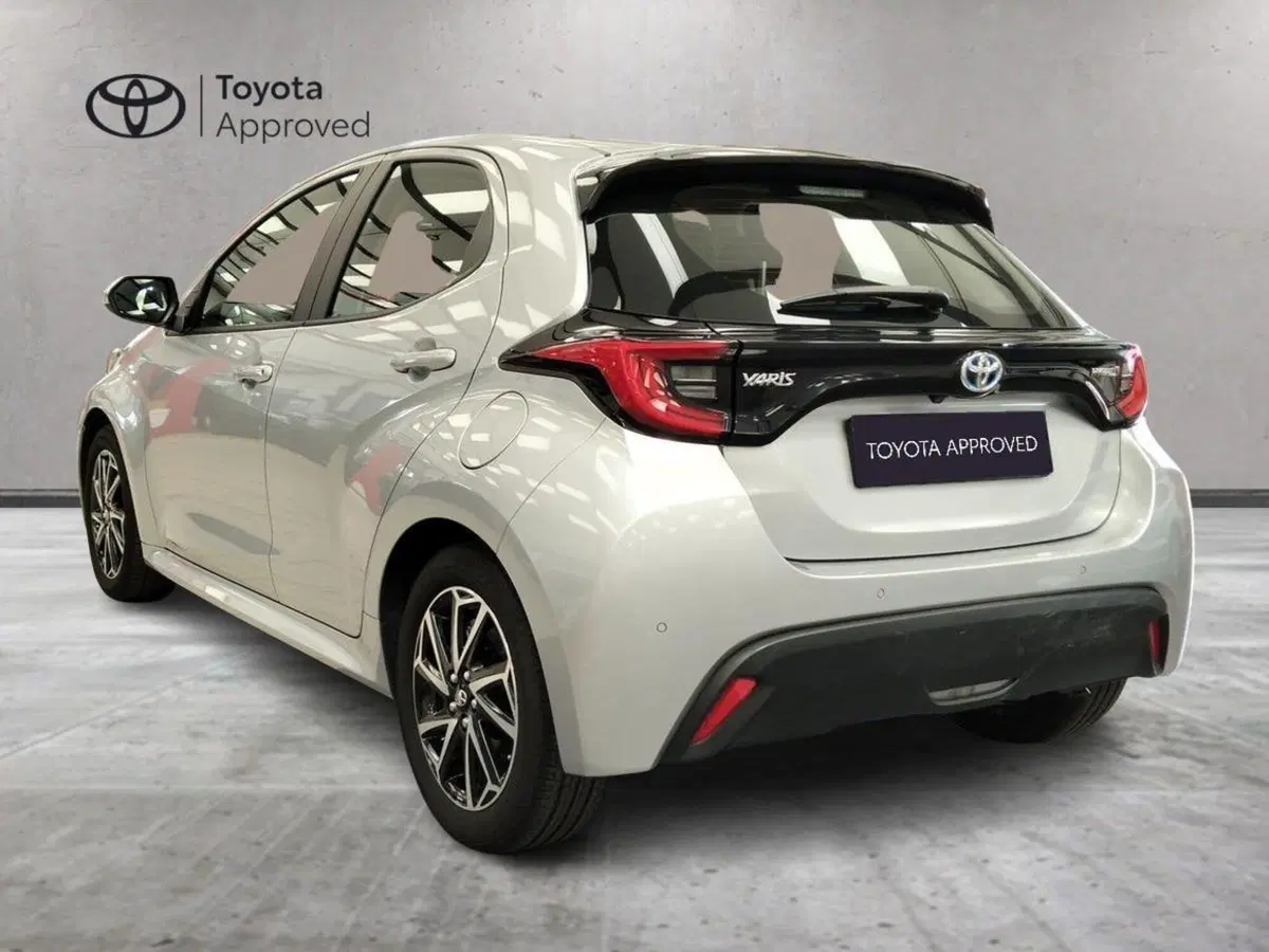 Toyota Yaris usata a Roma (5)