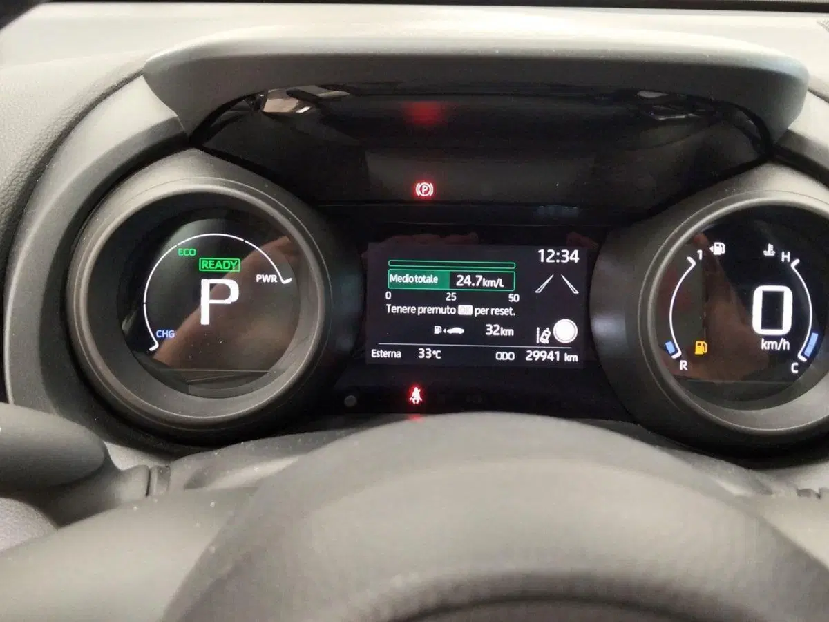 Toyota Yaris usata a Roma (9)