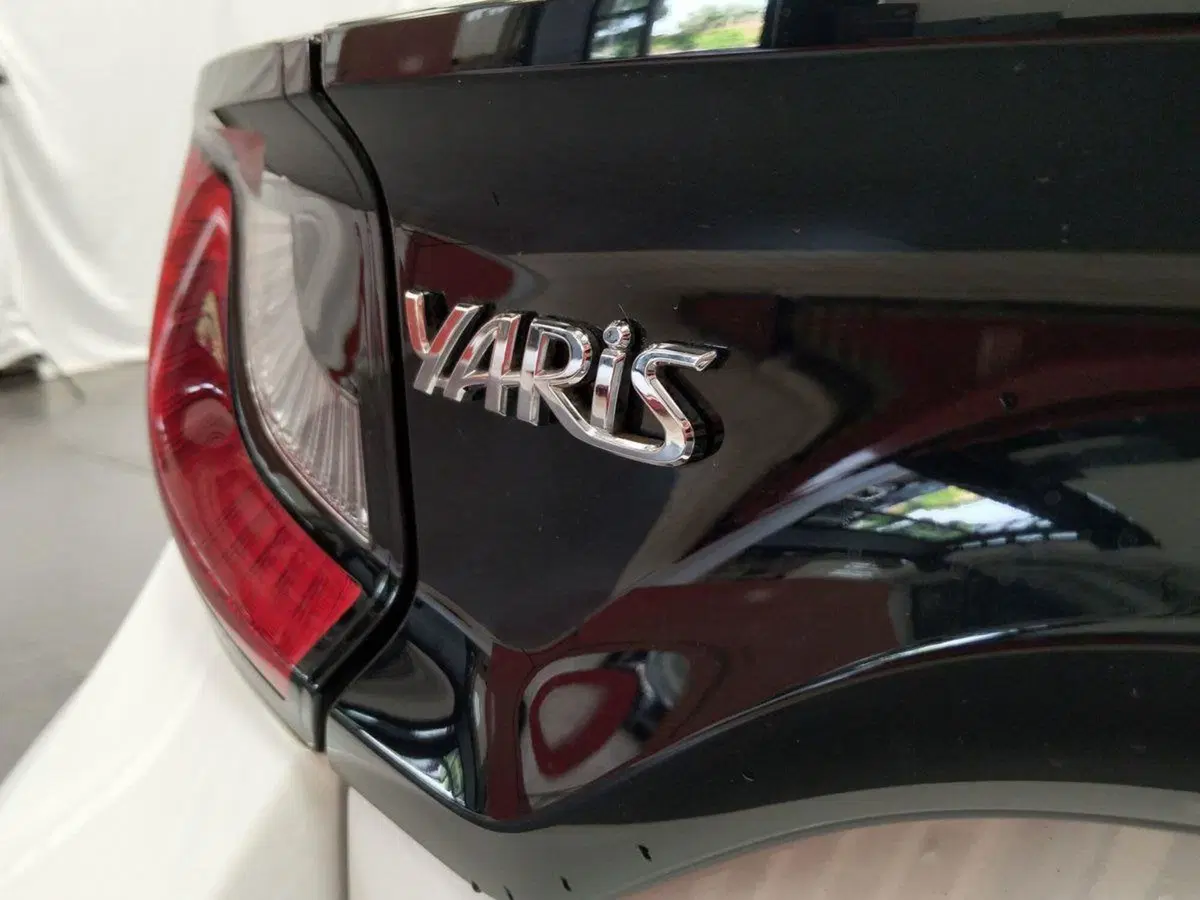 Toyota Yaris usata a Roma (15)