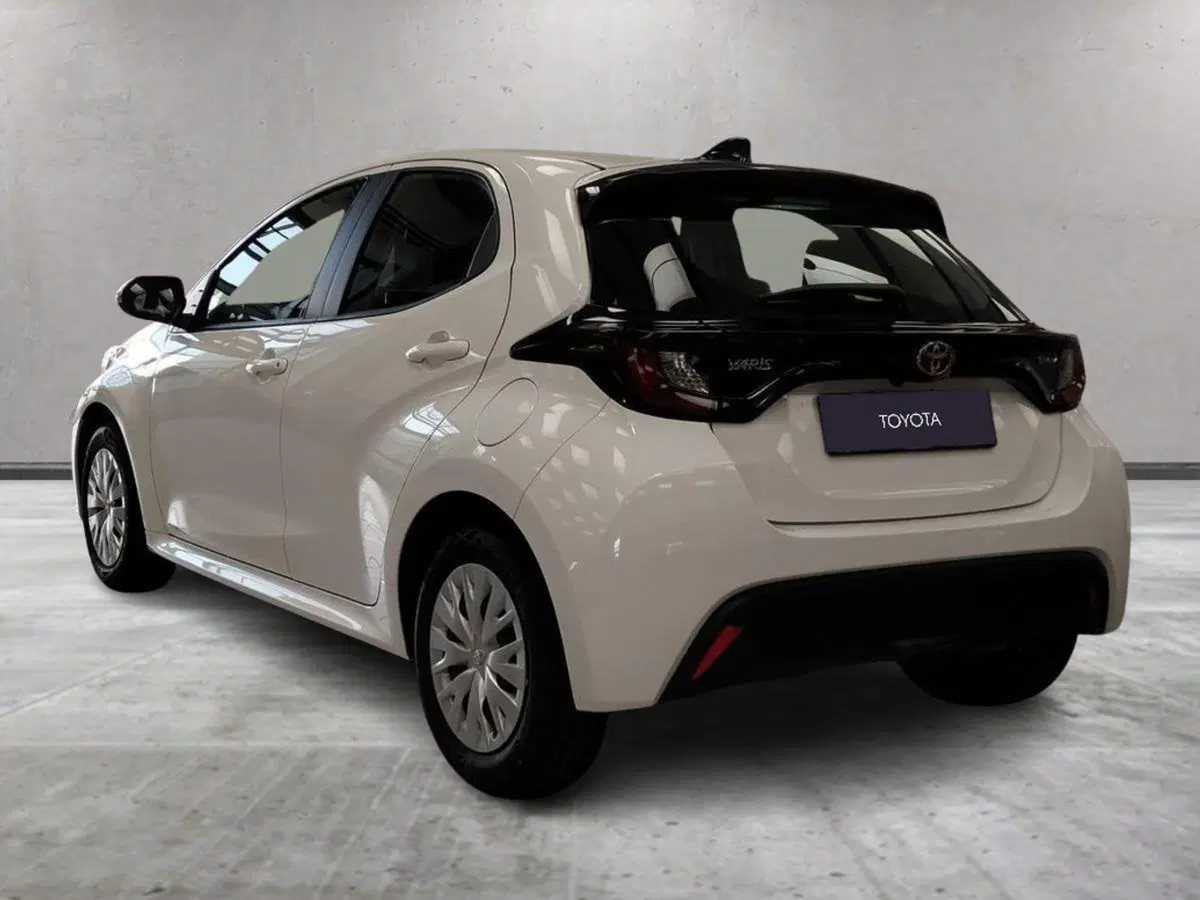 Toyota Yaris usata a Roma (4)