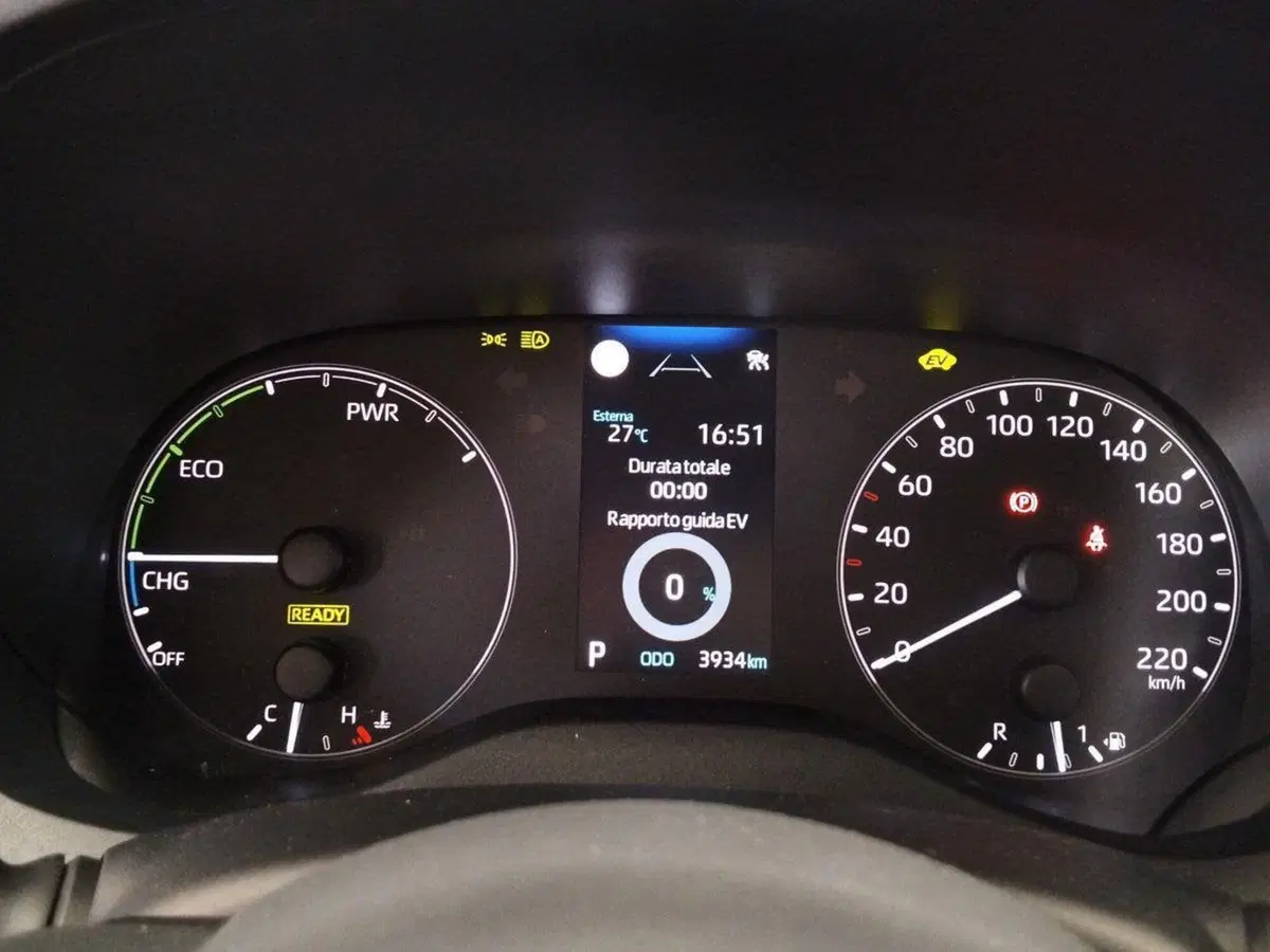 Toyota Yaris usata a Roma (8)