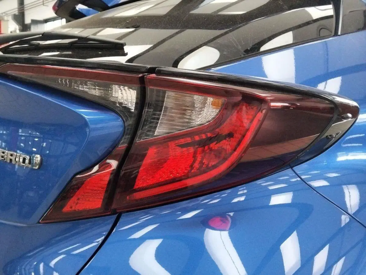 Toyota Toyota C-HR usata a Roma (17)