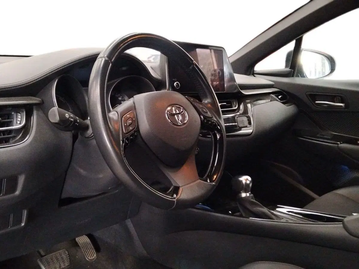 Toyota Toyota C-HR usata a Roma (6)