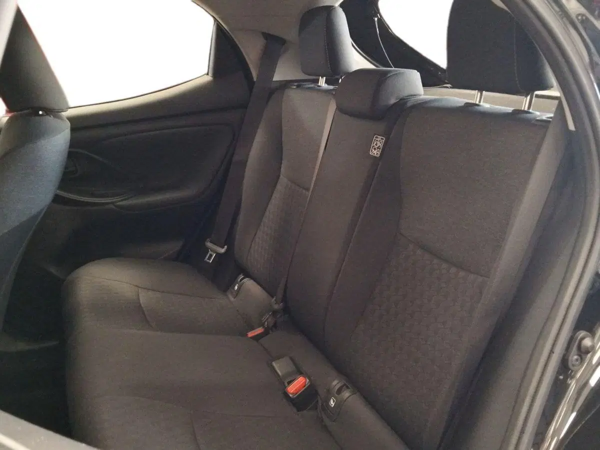 Toyota Yaris usata a Roma (10)