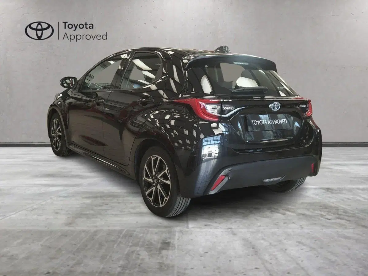 Toyota Yaris usata a Roma (5)