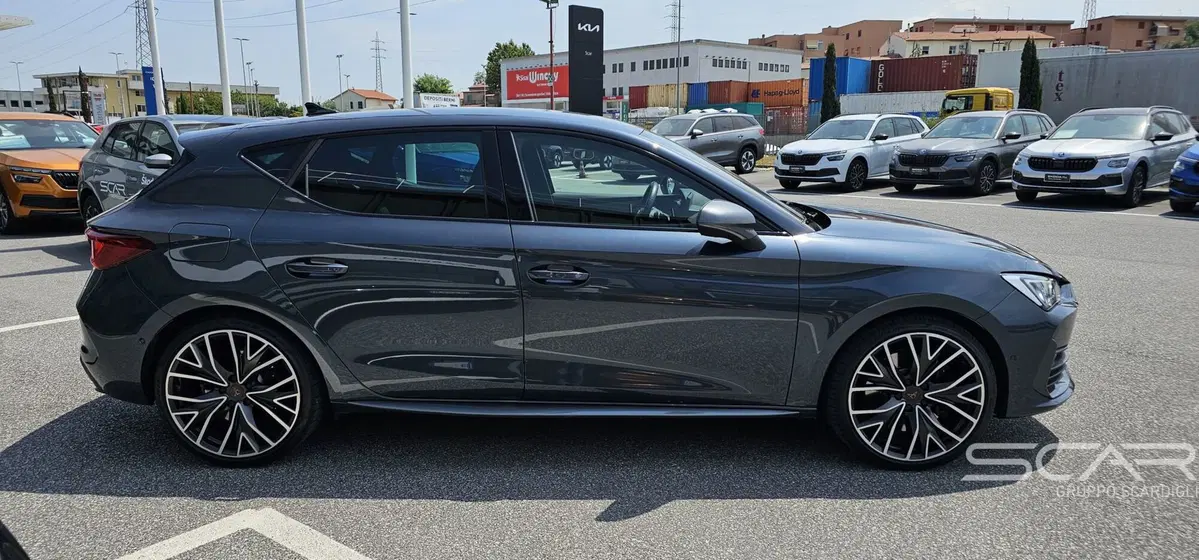 Cupra Leon usata a Livorno (6)