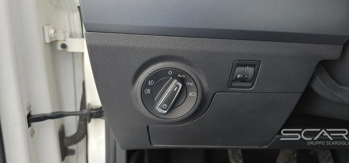 SEAT Arona usata a Livorno (19)