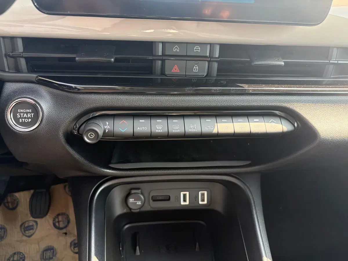 Fiat 600 nuova a La Spezia (19)