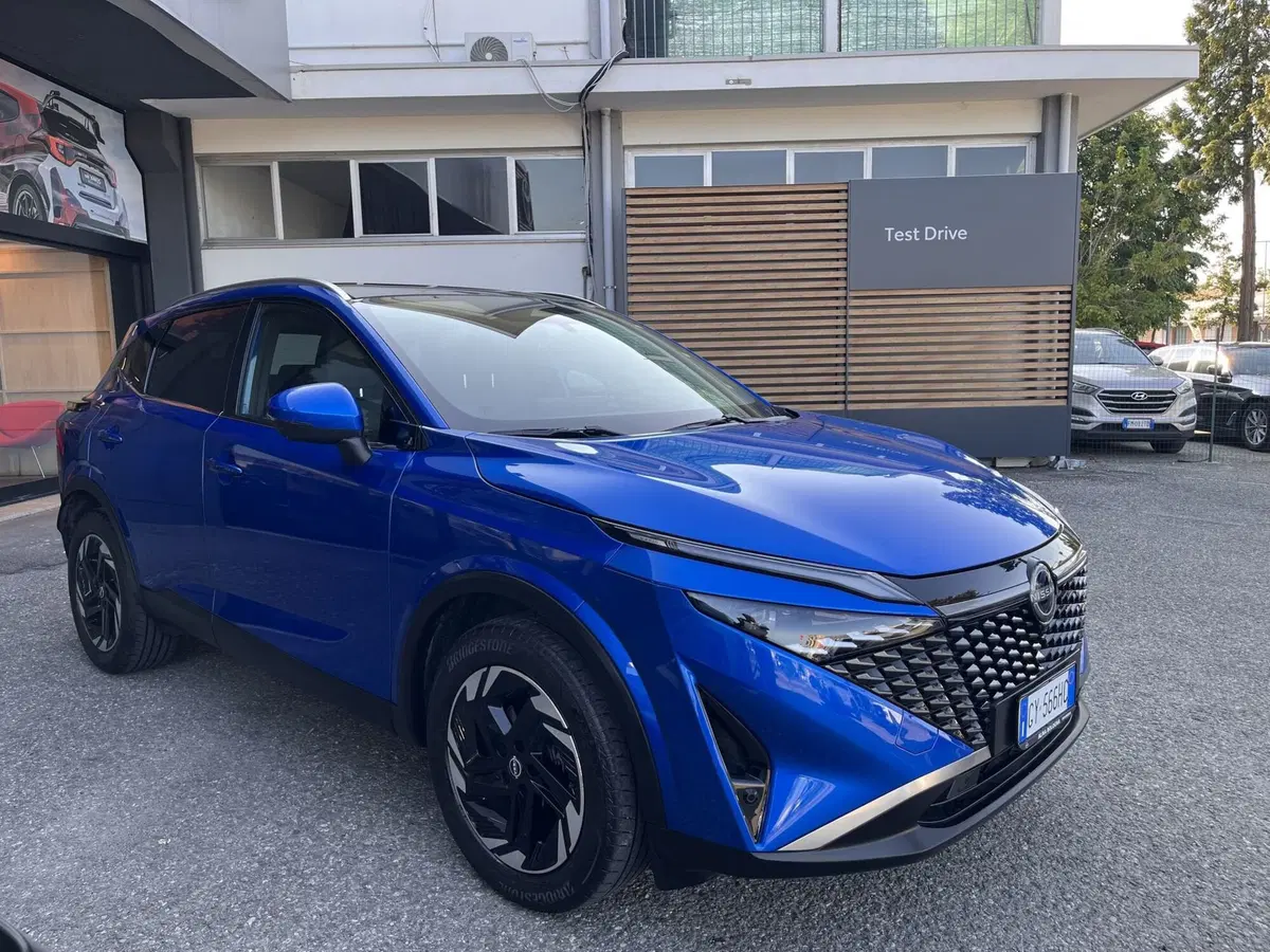 Nissan Qashqai usata a Modena (5)