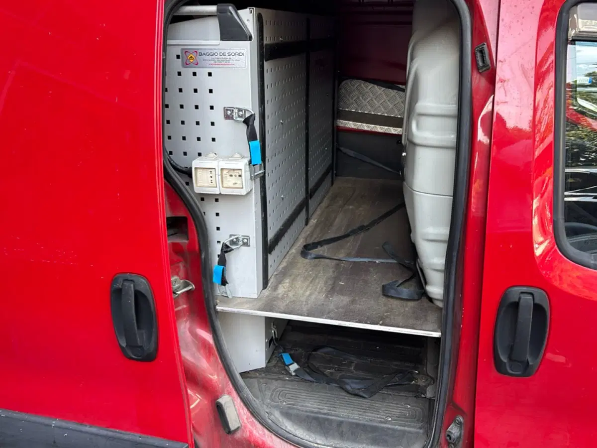 Fiat Fiorino usata a Bologna (8)