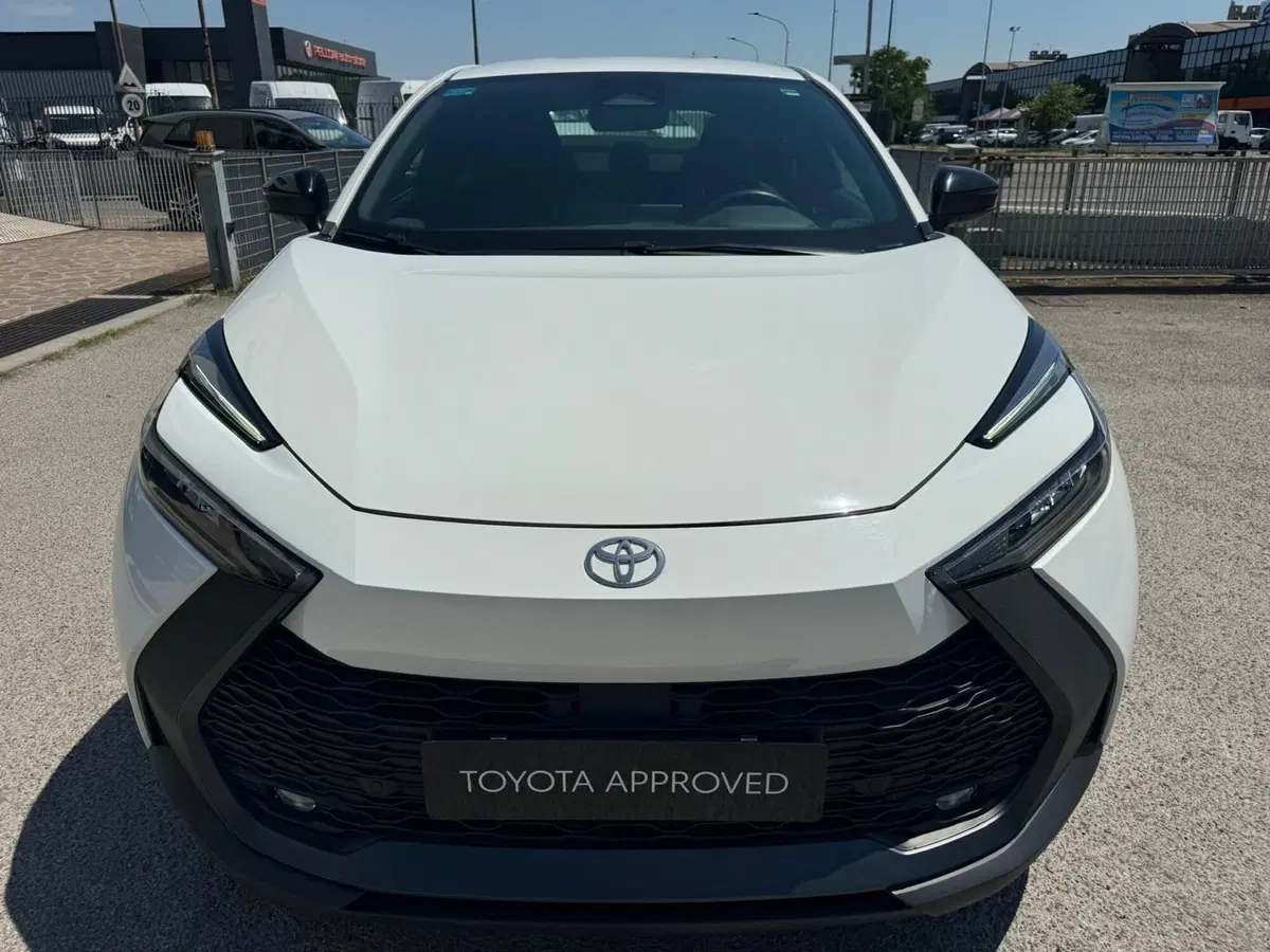 Toyota Toyota C-HR usata a Modena (3)