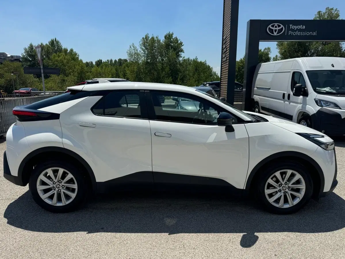 Toyota Toyota C-HR usata a Modena (5)