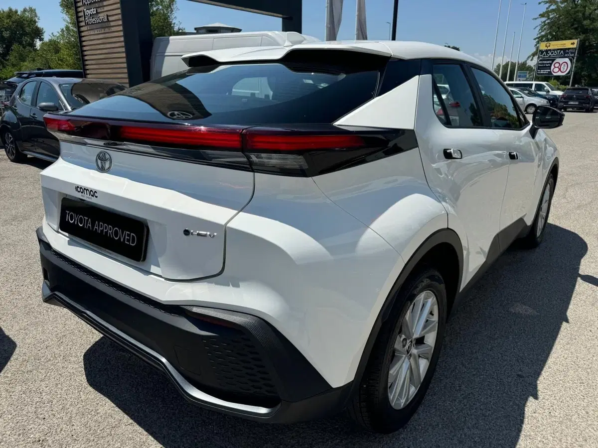 Toyota Toyota C-HR usata a Modena (6)