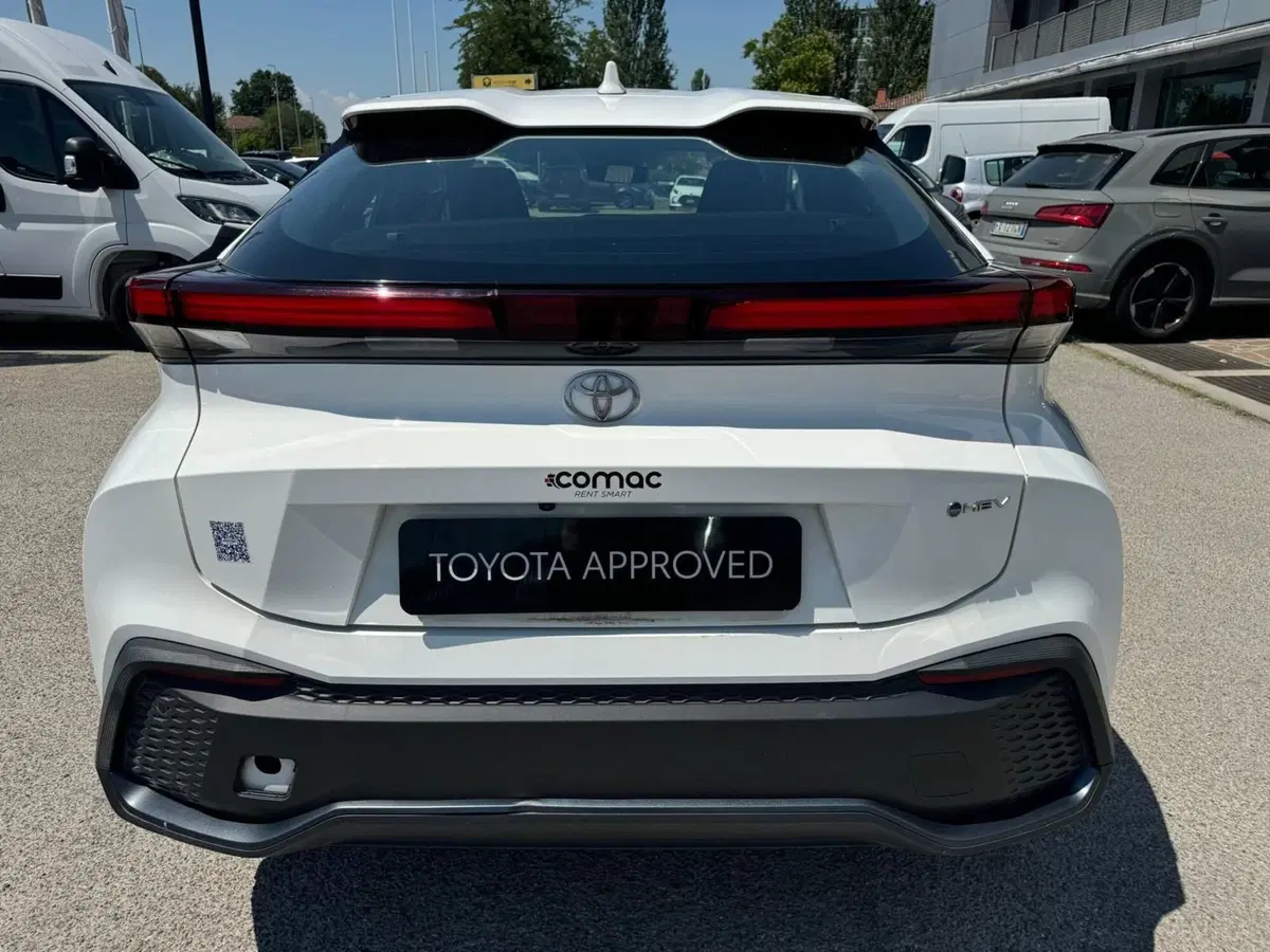 Toyota Toyota C-HR usata a Modena (7)