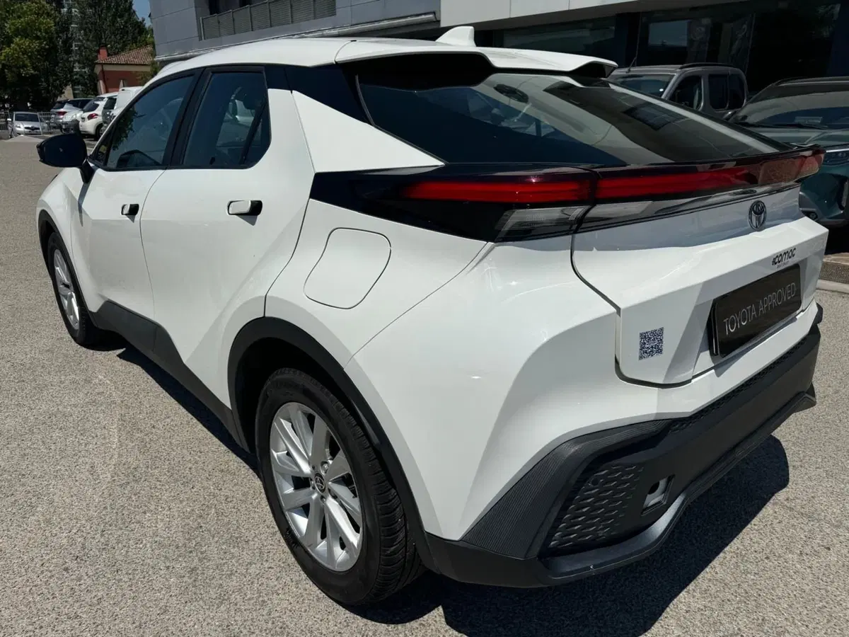 Toyota Toyota C-HR usata a Modena (8)