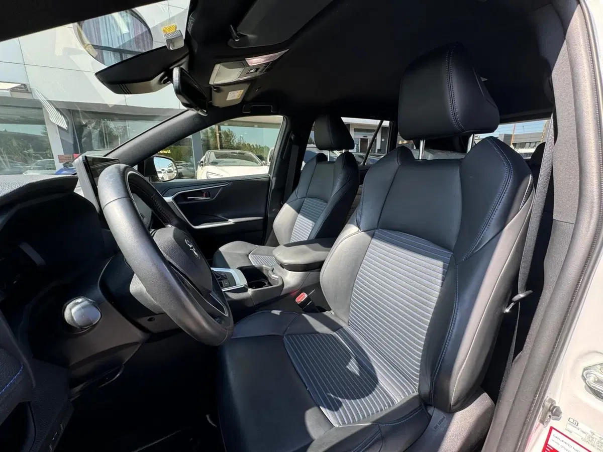 Toyota Rav4 usata a Modena (13)