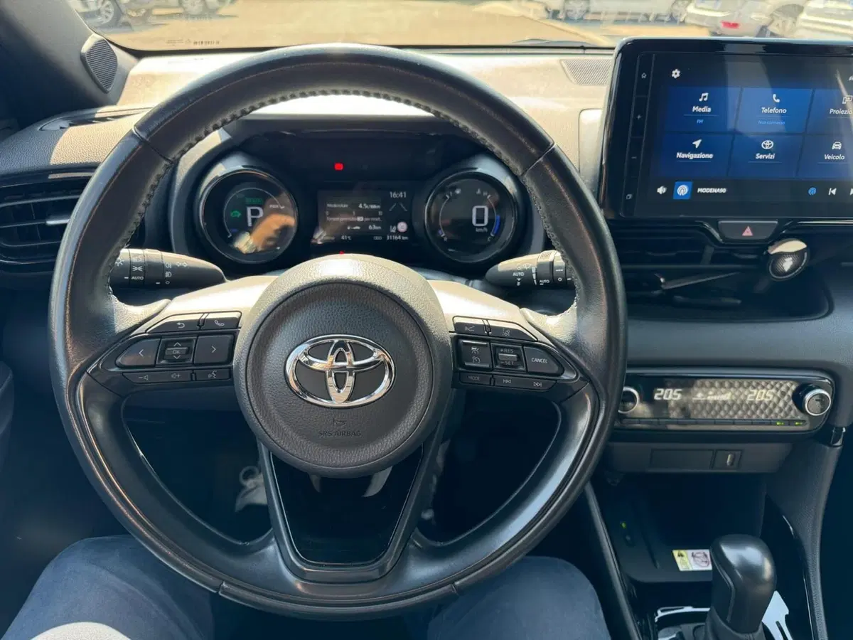 Toyota Yaris usata a Modena (11)
