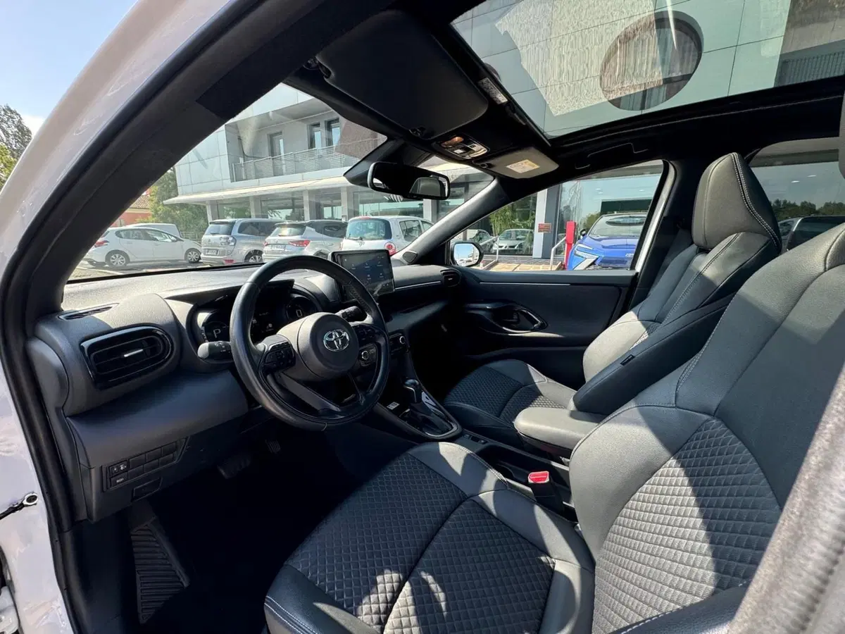 Toyota Yaris usata a Modena (12)