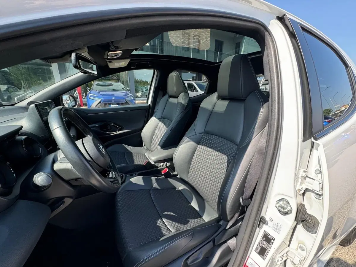 Toyota Yaris usata a Modena (13)
